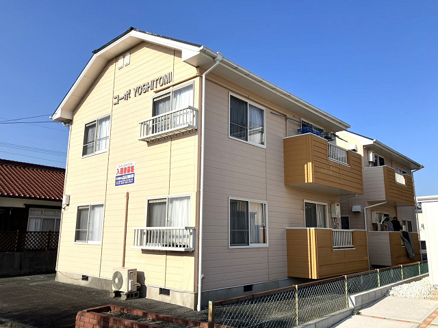 コーポＹＯＳＨＩＴＯＭＩの外観