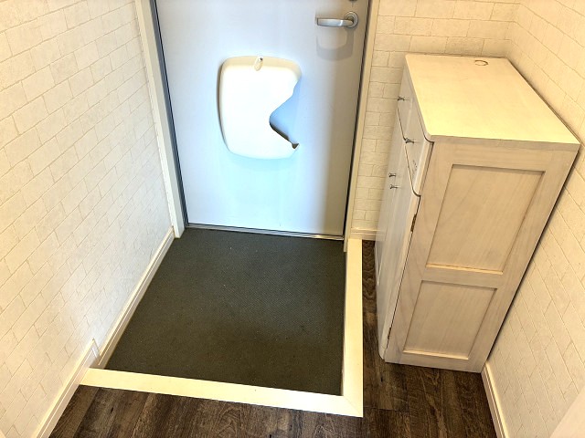 ビバライフ海南の外観