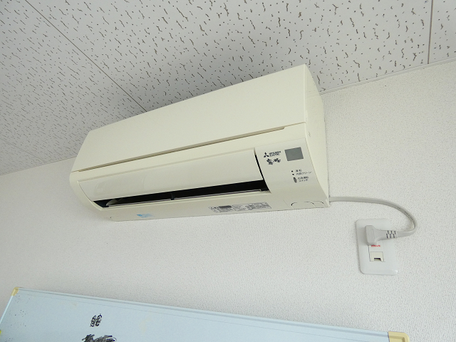 恩田町2丁目O貸店舗の外観