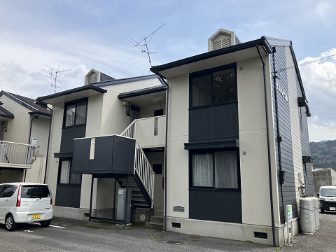 プレジールサンハイツの外観