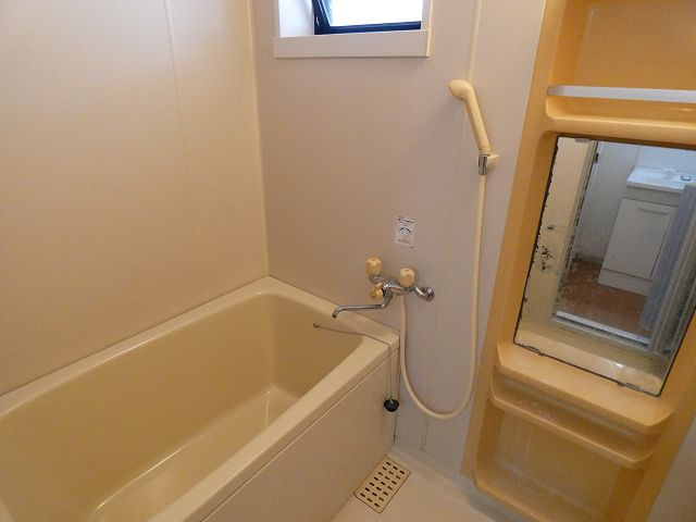 プレジールサンハイツの外観