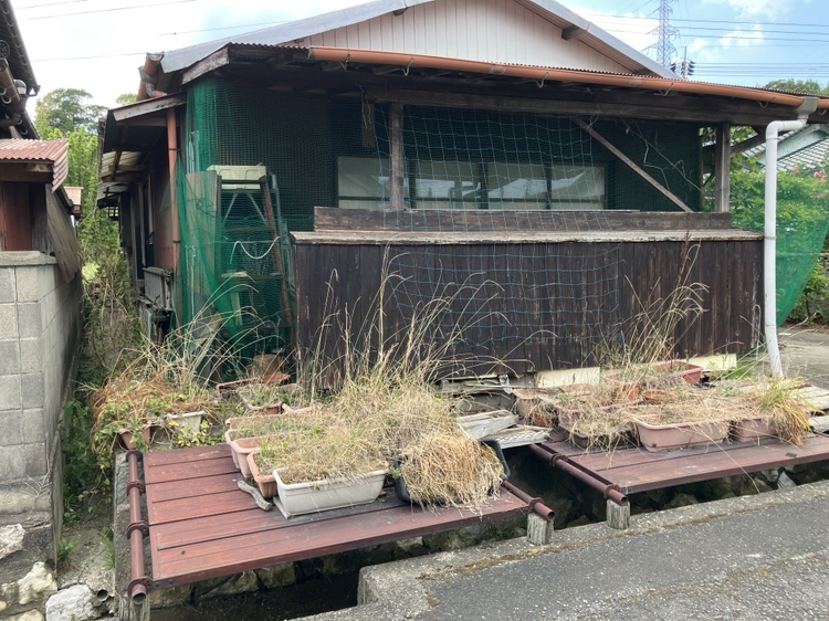 美祢市大嶺町東分　売地　古家付現況渡しの外観