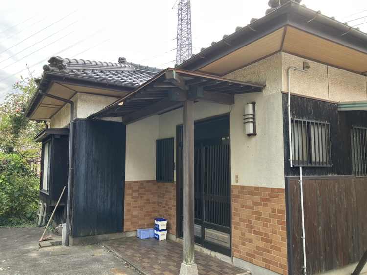 中山　売家　新川小学校区の外観