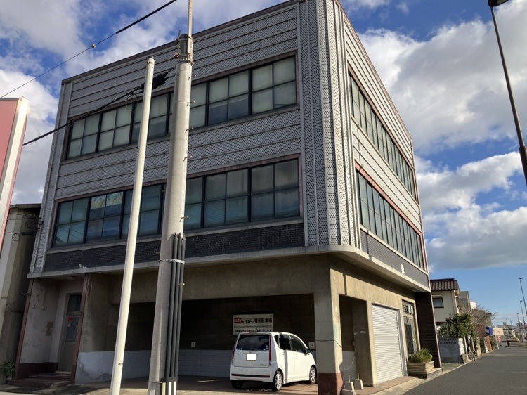 ◎事業用◎ 西本町二丁目 売ビルの外観
