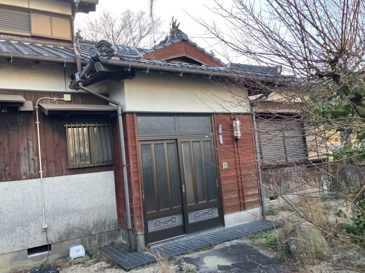 大字小野田 売家の外観